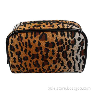 Polyester Cosmetic Bag, Can be Used as Pencil Bag, Nylon Zipper Closure and Puller